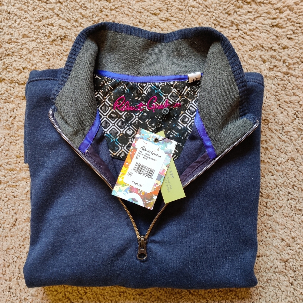 NEW Robert Graham Pullover.